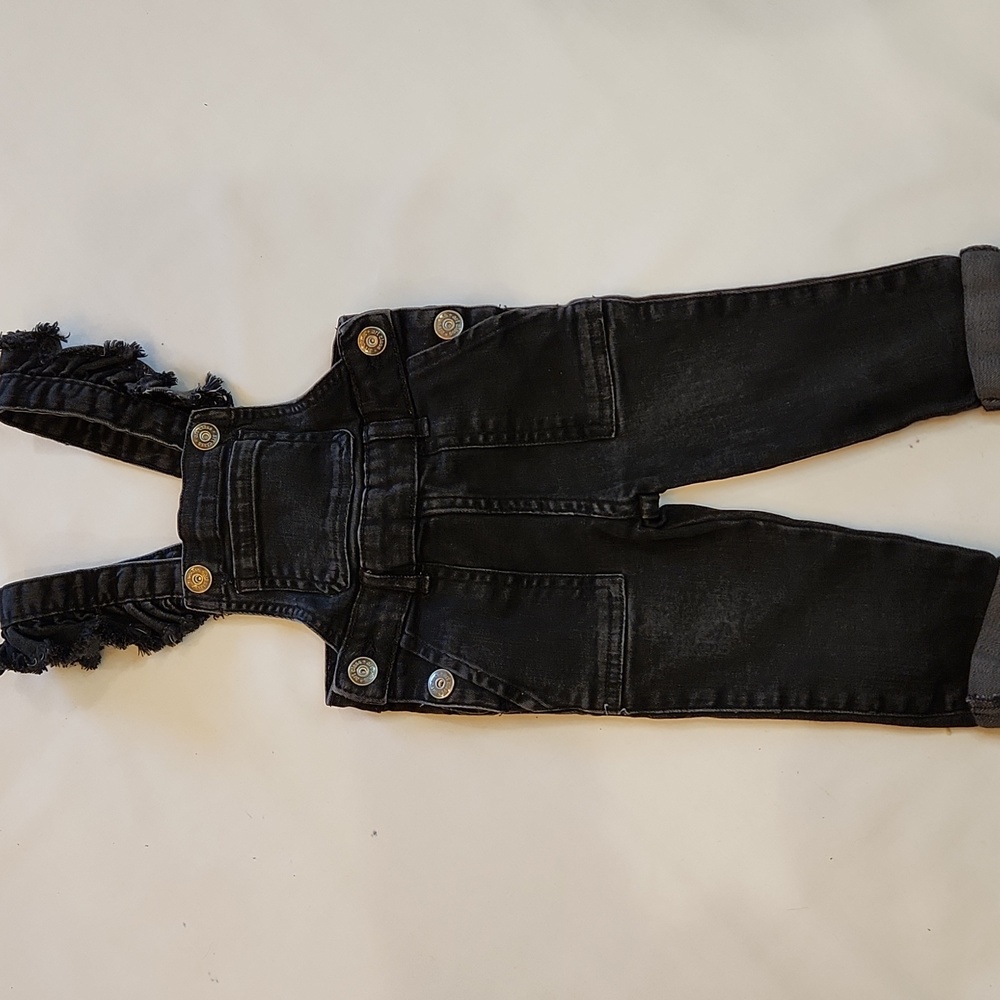 🖤🩷12m black overalls🖤🩷